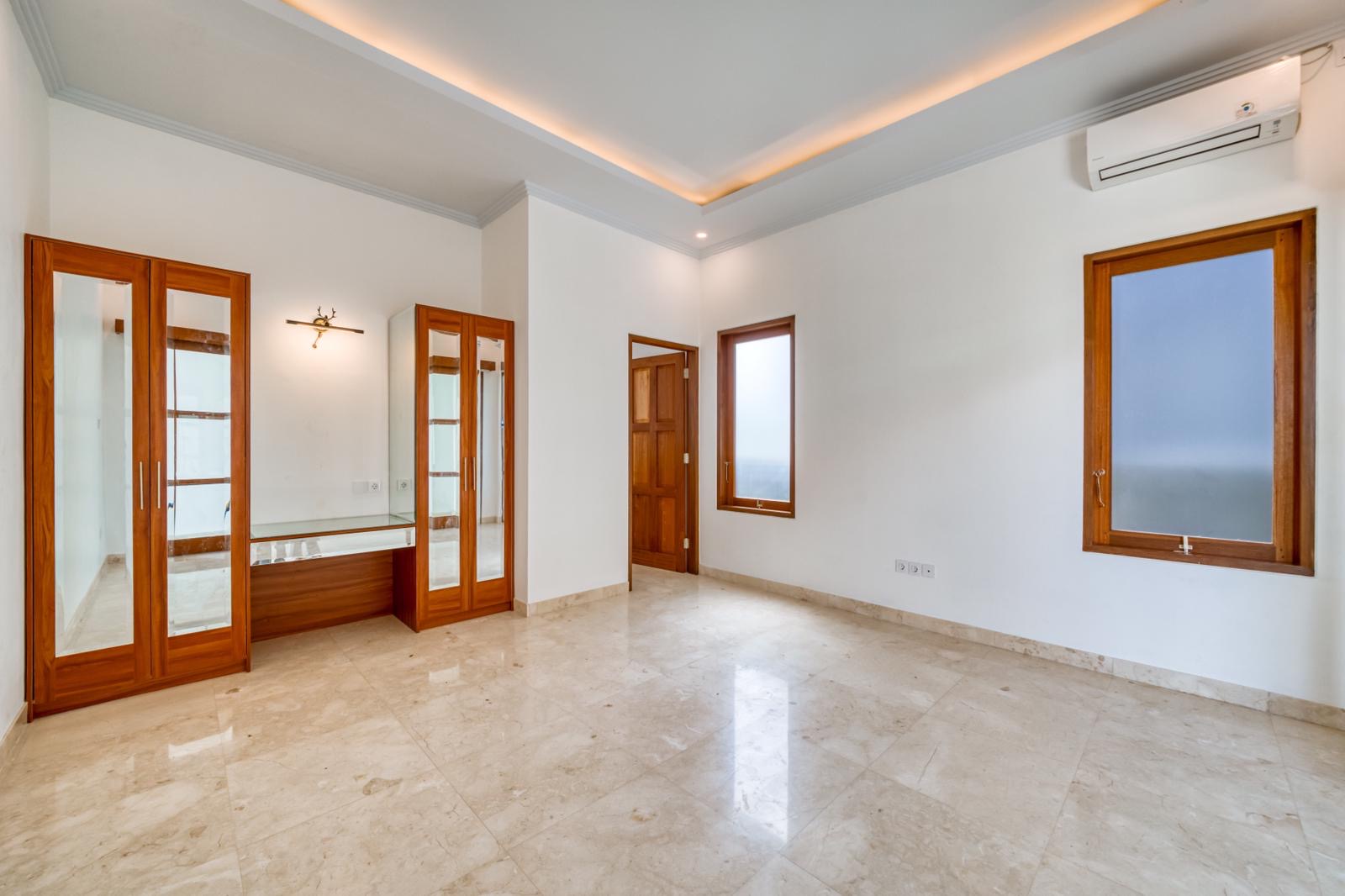 9bcef048-ca3c-4726-a74a-137d2a92c31d